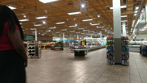 Supermarket «Price Chopper», reviews and photos, 410 Queen St, Southington, CT 06489, USA