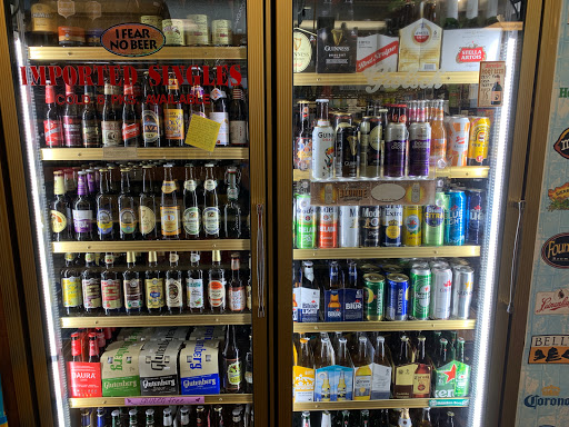 Liquor Store «B & B Liquor Store», reviews and photos, 2440 28th St SE, Grand Rapids, MI 49512, USA