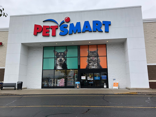 Pet Supply Store «PetSmart», reviews and photos, 1520 Pleasant Valley Rd, Manchester, CT 06042, USA