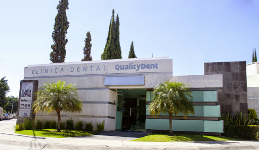 Clínica Dental QualityDent, dentistas en león gto.