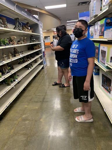 Pet Supply Store «PetSmart», reviews and photos, 15555 E 14th St, San Leandro, CA 94578, USA