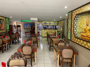 Photo n°54 de NEW DELHI à Bourg-lès-Valence ()