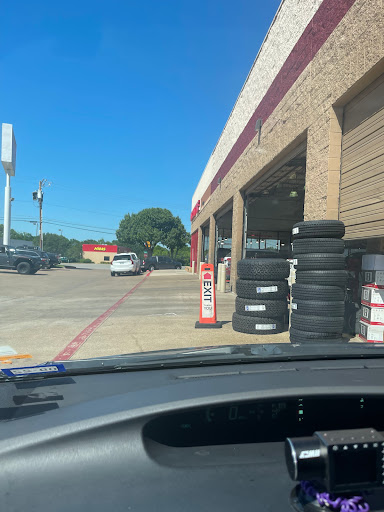 Tire Shop «Discount Tire», reviews and photos, 6616 Northwest Hwy, Dallas, TX 75231, USA