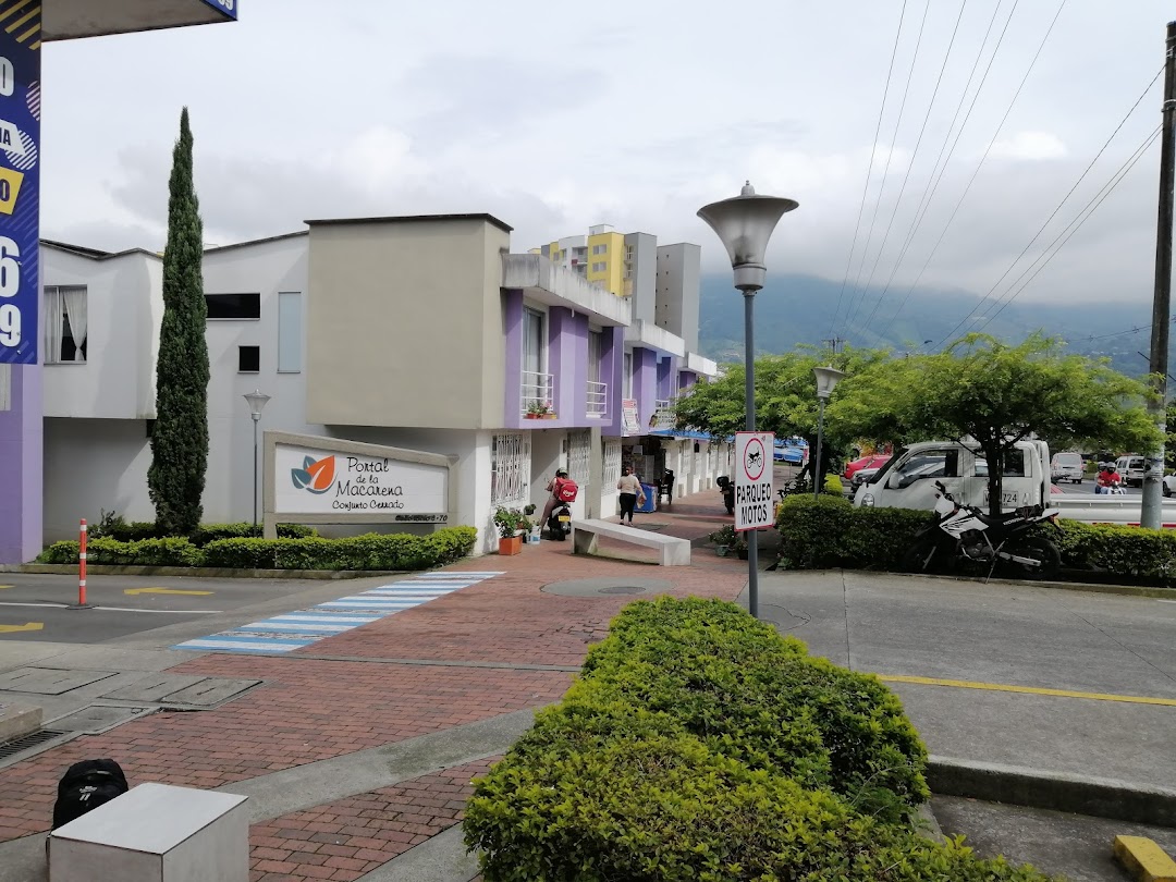 Conjunto Portal de la Macarena