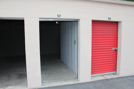 Self-Storage Facility «Stor-Mor Self Storage», reviews and photos, 4300 Emerald St, Torrance, CA 90503, USA