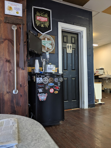 Barber Shop «Washington Park Barber Shop», reviews and photos, 2104 S Broad St, Winston-Salem, NC 27101, USA