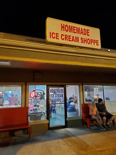 Ice Cream Shop «Homemade Ice Cream Shop», reviews and photos, 14660 Front Beach Rd, Panama City Beach, FL 32413, USA