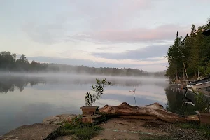 Lac Bernard image