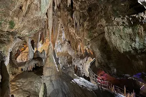 Devil's Cave image