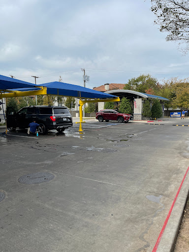 Carmel Car Wash en Dallas