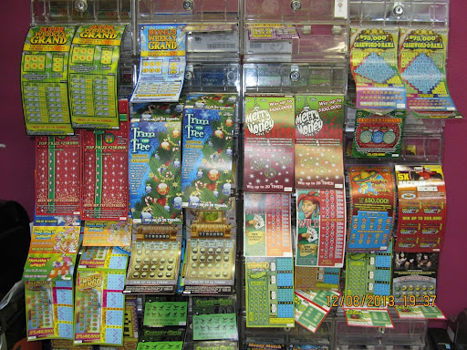 Coffee Shop «Downtown Video & You Maka Me HOT Coffee Roasting Company», reviews and photos, 101 NE 1st Ave, Mineral Wells, TX 76067, USA