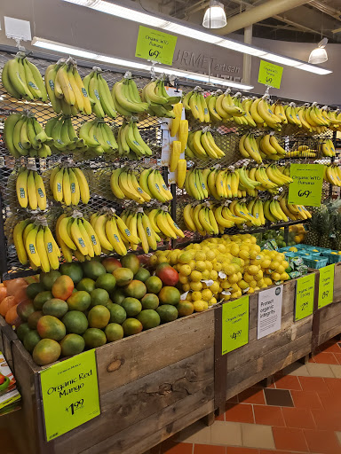 Grocery Store «Whole Foods Market», reviews and photos, 11660 Plaza America Dr, Reston, VA 20190, USA