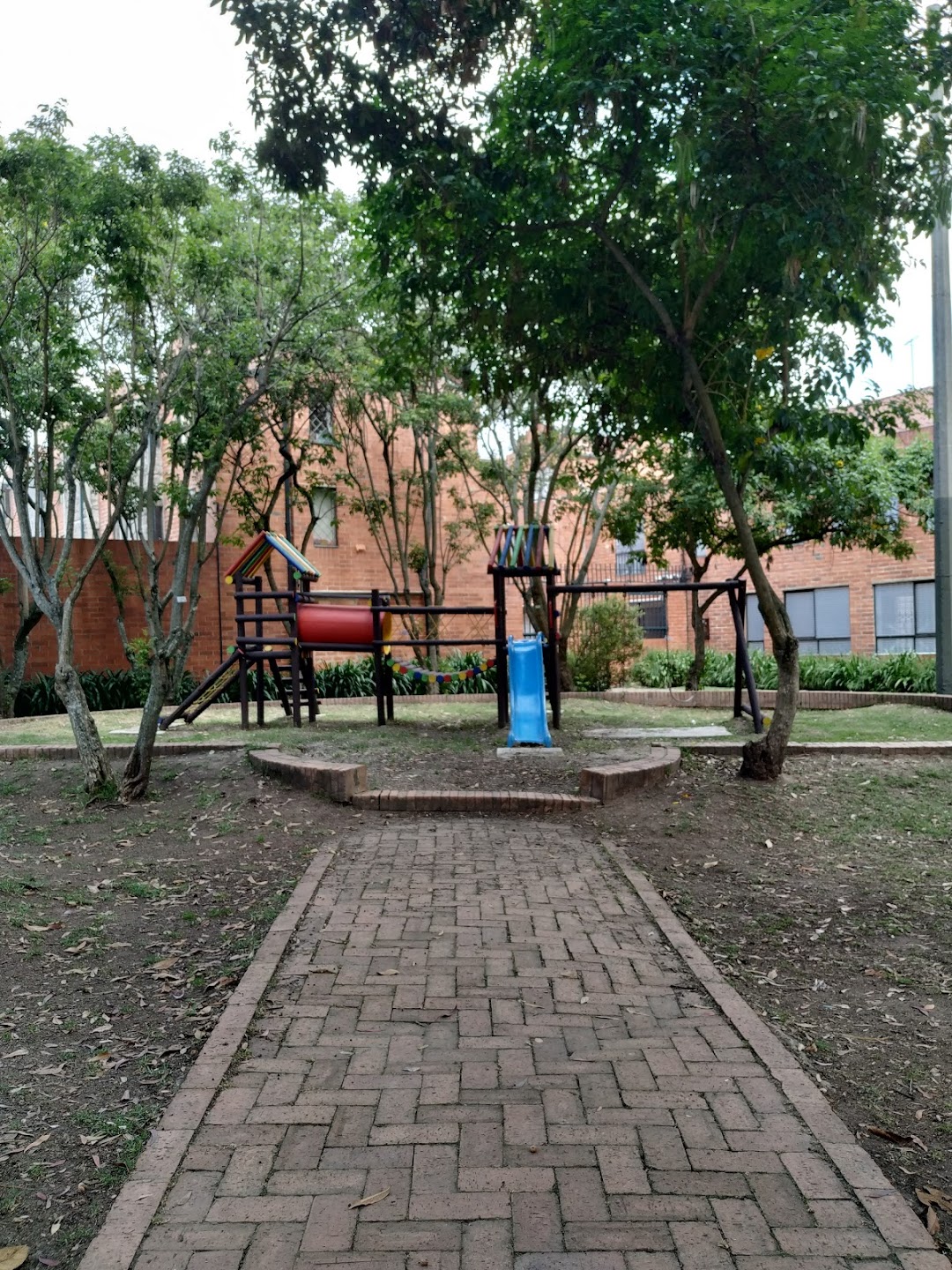 Parque Santa María Del Campo