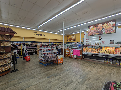 Supermarket «SuperFood Fresh Supermarket», reviews and photos, 738 Union Ave, Middlesex, NJ 08846, USA