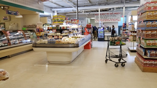 Grocery Store «Town & Country Foods», reviews and photos, 219 N 19th Ave, Bozeman, MT 59718, USA