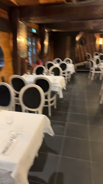 Atmosphère du Restaurant français Le Faubourg du Moulin à Argenteuil - n°14