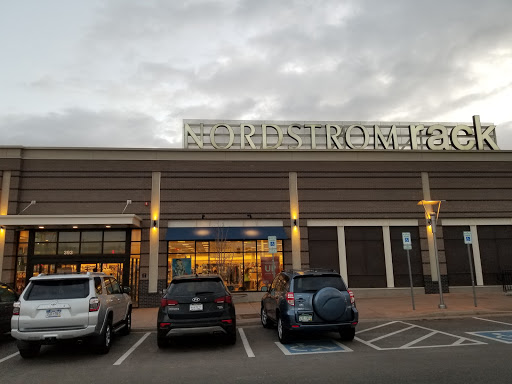 Department Store «Nordstrom Rack Belmar», reviews and photos, 393 S Vance St, Lakewood, CO 80226, USA