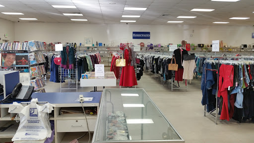 Thrift Store «Goodwill», reviews and photos, 66 S Wilson Way, Stockton, CA 95205, USA