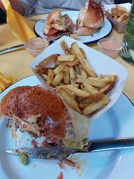 Photo n°43 de O.B.U Organisation Des Burgers Unis à Paris ()