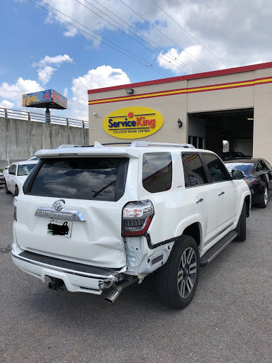 Auto Body Shop «Service King Collision Repair of Downtown Nashville», reviews and photos, 200 Main St, Nashville, TN 37213, USA