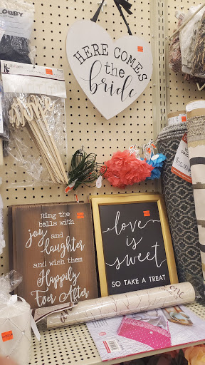 Craft Store «Hobby Lobby», reviews and photos, 2900 S 25th St, Clinton, IA 52732, USA