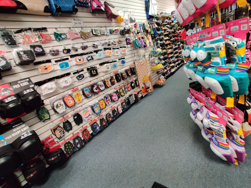 Skateboard Shop «Anime to Skateboards», reviews and photos, 13587 Eureka Rd, Southgate, MI 48195, USA