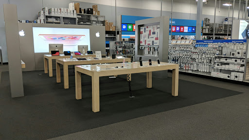 Electronics Store «Best Buy», reviews and photos, 2401 N Mayfair Rd, Wauwatosa, WI 53226, USA