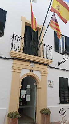 Ayuntamiento de Es Mercadal Carrer Major, 16, 07740 Es Mercadal, Illes Balears, España