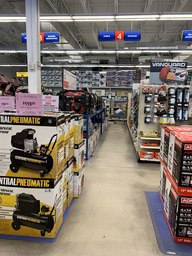 Tool Store «Harbor Freight Tools», reviews and photos, 410 W 49th St #104, Hialeah, FL 33012, USA
