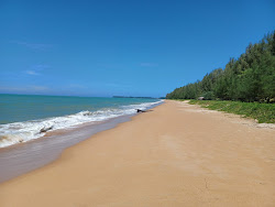 Khuekkhak Beach'in fotoğrafı - rahatlamayı sevenler arasında popüler bir yer