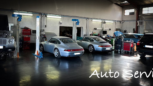 Photo 2 - GARAGE AVININ
