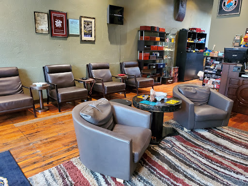 Tobacco Shop «Tinder Box South Main», reviews and photos, 346 S Main St, Memphis, TN 38103, USA