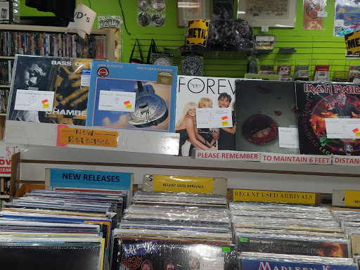 Record Store «Flipside Records», reviews and photos, 41 E 14 Mile Rd, Clawson, MI 48017, USA