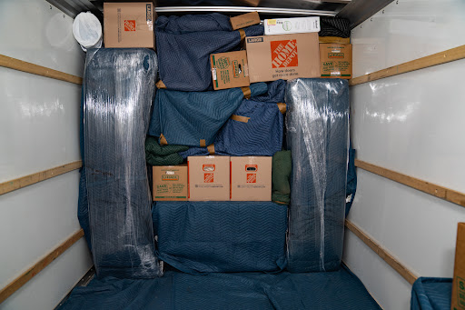 Moving and Storage Service «Kentuckiana Moving LLC, Movers | New Albany Movers | Jeffersonville Movers», reviews and photos, 2011 Southern Hills Dr, Borden, IN 47106, USA