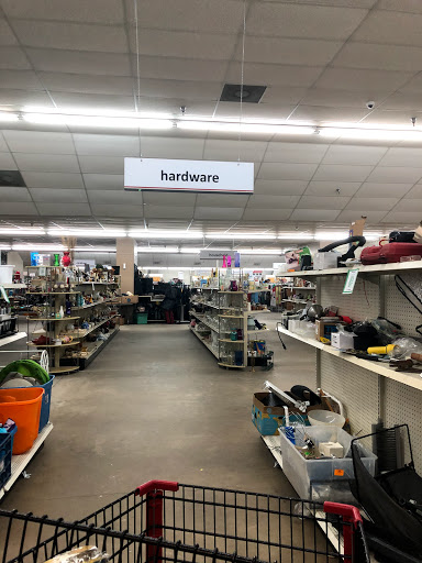 Thrift Store «Waterfront Rescue Mission», reviews and photos