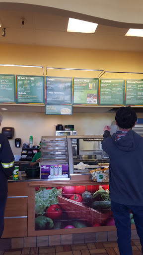 Sandwich Shop «Subway», reviews and photos, 340 E 10th St H, Gilroy, CA 95020, USA