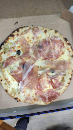 Photo n°30 de la family pizz' et gautron traiteur (sarl gautron) à Melle ()