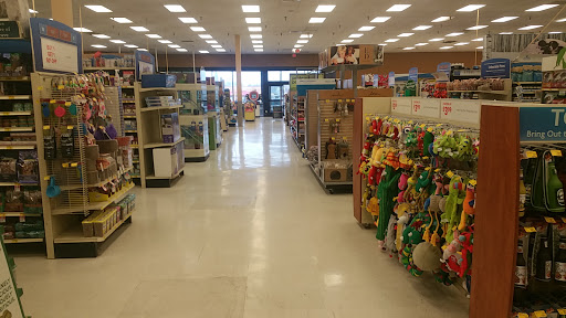 Pet Supply Store «PetSmart», reviews and photos, 625 Baltimore Blvd, Westminster, MD 21157, USA