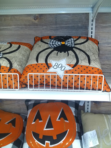 Craft Store «Michaels», reviews and photos, 1614 Stringtown Rd, Grove City, OH 43123, USA