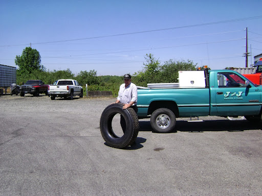 Tire Shop «J & J Truck & Tire», reviews and photos, 33180 OR-228, Halsey, OR 97348, USA