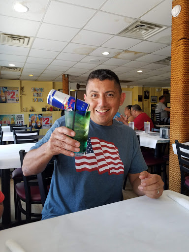 Grocery Store «Sandbridge Seaside Market», reviews and photos, 209 Sandbridge Rd, Virginia Beach, VA 23456, USA