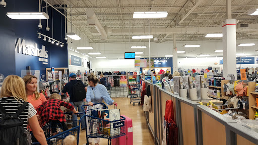 Department Store «Marshalls», reviews and photos, 275 Needham St, Newton, MA 02464, USA