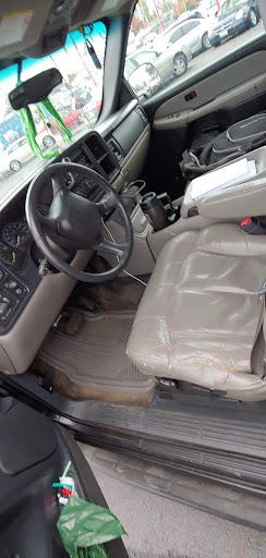 Used Car Dealer «Carson Cars», reviews and photos, 13806 WA-99, Lynnwood, WA 98087, USA