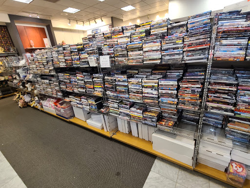 Shopping Mall «Sun-Vet Mall», reviews and photos, 5801 Sunrise Hwy, Holbrook, NY 11741, USA