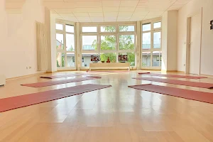 YogaYou Herrenberg image