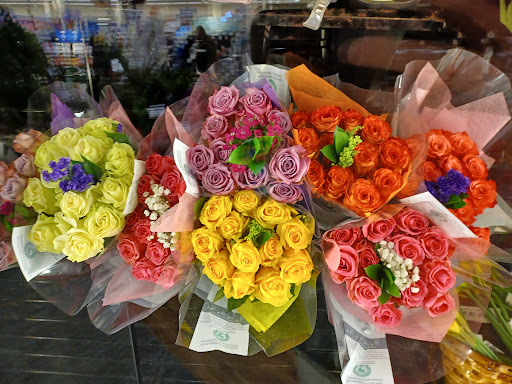 Supermarket «Big Y», reviews and photos, 1 E Silver St, Westfield, MA 01085, USA