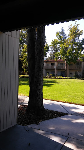 Los Gatos Lodge image