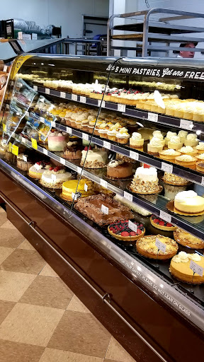 Grocery Store «Whole Foods Market», reviews and photos, 821 W Lancaster Ave, Wayne, PA 19087, USA