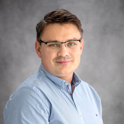 Opinie o Urolog Piotr Olechowski - prywatny gabinet urologiczny w Kielce - Lekarz
