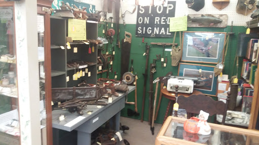 Craft Store «Countryside Craft Mall», reviews and photos, 40700 Van Dyke Ave, Sterling Heights, MI 48313, USA